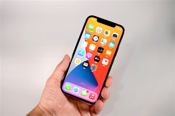 雅安苹果手机维修分享iOS 14.2修订版已到，专属iPhone 12系列 