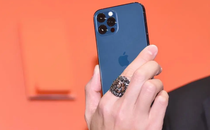 雅安苹果手机维修分享iPhone12系列重启方法教程 